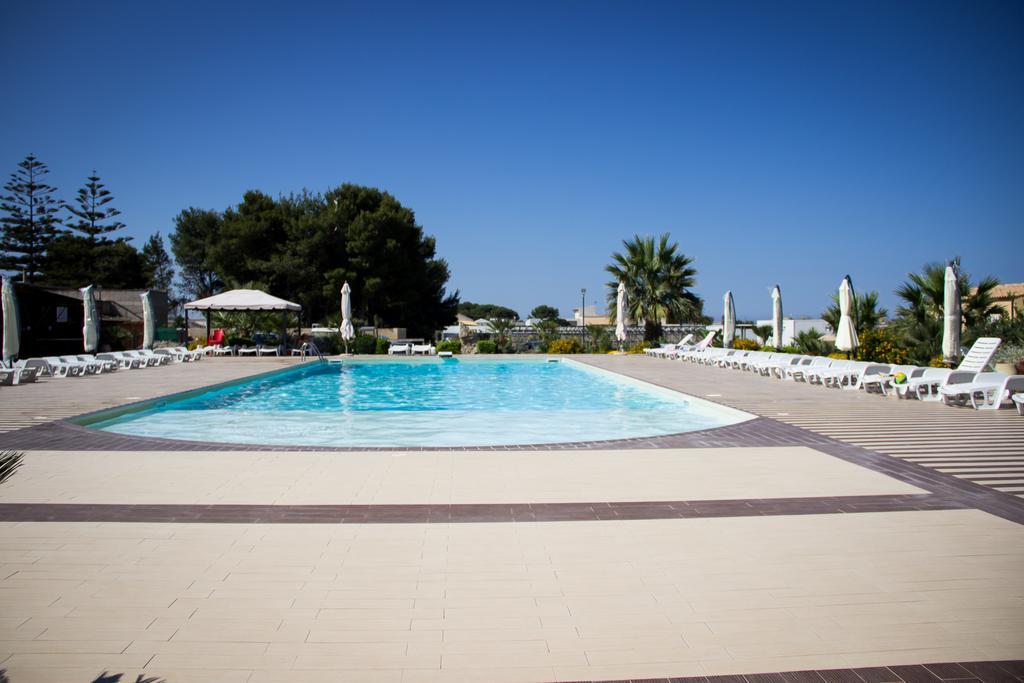 Case Vacanza Torre Lupa Marsala Eksteriør billede